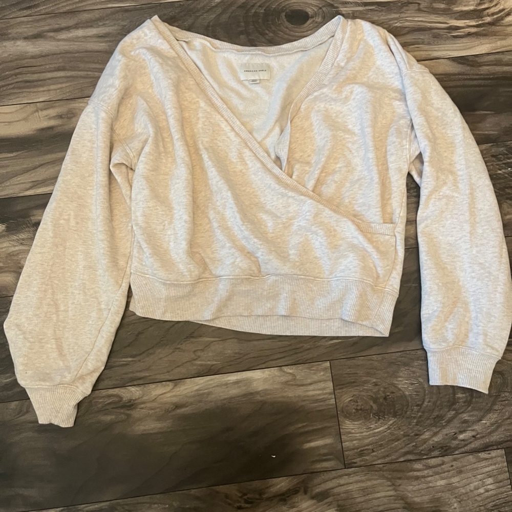 American Eagle Sweater